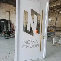 استخدام رنگ کار و جوشکار co2
