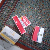 میخ و چاشنی