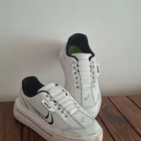 کفش اسپورت سفید