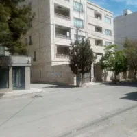 اپارتمان ۷۵متری طبقه۳