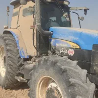 تراکتور نیوهلند مدل 83