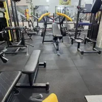 جاروکش باشگاه بدن سازی|تجهیزات ورزشی|تبریز, |دیوار