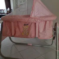 گهواره ی نوزاد