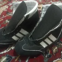 کفش کشتی سایز 36 سالم