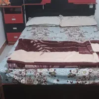 تخت خواب دو نفره همراه با تشک
