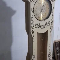 ساعت و بوفه