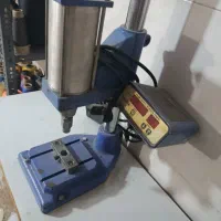 دسگاه پرچ برقی ماک ترکیه اصل خیلی کم کار کرده|چرخ خیاطی و ریسندگی|گلستان (تهران), |دیوار