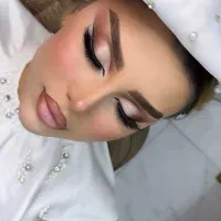 میکاپ نیم گریم و شنیون ویژه فقد ۳۹۹