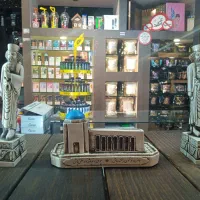 مجسمه و اکسسوری|صنایع دستی و سایر لوازم تزئینی|اصفهان, جلفا|دیوار