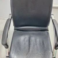 صندلی اداری رنگ سیاه