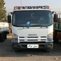 کامیونت ایسوزو ۸ تن مدل ۹۴