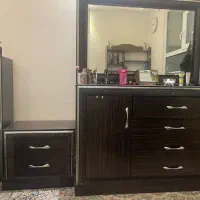 تعدادی وسیله منزل|تلویزیون و پروژکتور|یزد, |دیوار