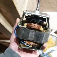 دو عدد موتور لوازم برقی