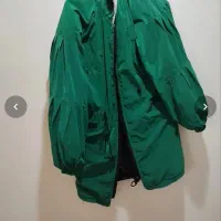 کاپشن|لباس|ابرکوه, |دیوار