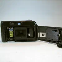 دوربین کلکسیونی konica|دوربین عکاسی و فیلم‌برداری|اندیشه, اندیشه فاز ۱|دیوار