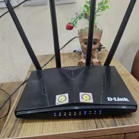 مودم 4G دی‌لینک مدل M921 تمیز و سالم