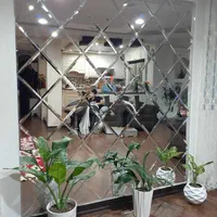 آینه طلایی بانوی قصر