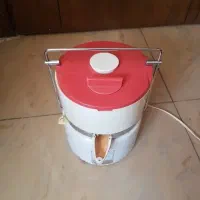 آبمیوه گیری  ناسیونال