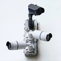 دوربین مداربسته + دزدگیر اماکن