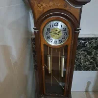 ساعت ایستاده چوب