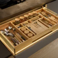 نظم دهنده کشو کابینت رگلاژی با جا ادویه وتخته