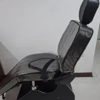 صندلی میکاپ و اصلاح