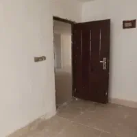 فلت ۱۳۰ متری، سوم خرداد