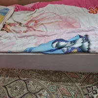 تخت و کمدملامینه کودک و نوجوان صورتی ۷ قطعه|تخت و صندلی بچه|مشهد, آبکوه|دیوار