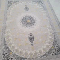 فرش ۹ متری نو و ساعت دیواری