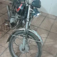 موتور سیکلیت مدل ۸۳