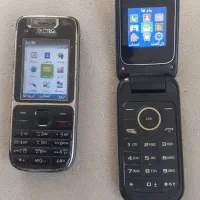 دو عدد گوشی ساده نوکیا و سامسونگ