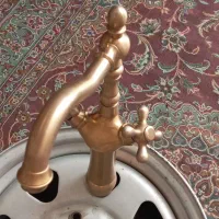 شیر روشویی طرح کلاسیک