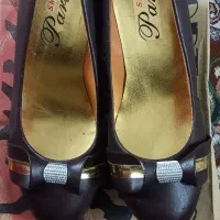 کفش مردانه و زنانه