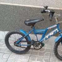دوچرخه آبی