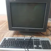 مانیتور و کیبورد