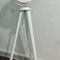 بوفه. ساعت ایستاده