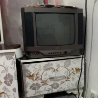 تخت ومیزآرایش|تخت و سرویس خواب|رشت, گلباغ نماز|دیوار