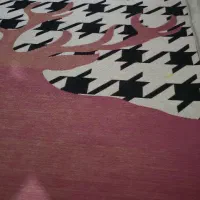 فرش نوجوان دارای سر گیر|فرش|قدس, شهرقدس|دیوار