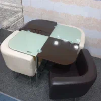 میز نهار خوری تمیز وخوش رنگ