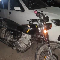 هوندا 150 زمرد
