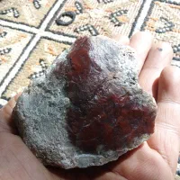 سنگ قیمتی یاقوت و شهاب سنگ و ،