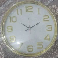 ساعت دیواری