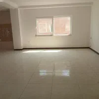 مغازه/مطهری جنوبی/۲۰متر/کف سرامیک/۸۰رهن۸اجاره