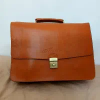 کیف دانشجویی و اداری چرم طبیعی|کیف، کفش، کمربند|اراک, |دیوار