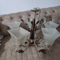 دو عدد لوستر ۵ شاخه و یک عدد تک شاخه