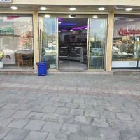 نیروی کار خانم ۲نفر