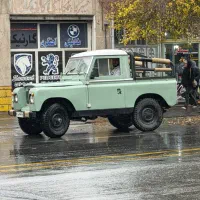 لندور وانت نیم تن نیمتن