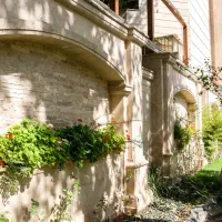 آپارتمان۳خواب/حیاط مجزا۲۱۵متر/تاپ لوکیشن پاسداران