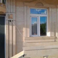 کارگر کاشی کار نیمه ماهر