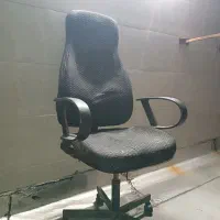 فروش یک عدد صندلی